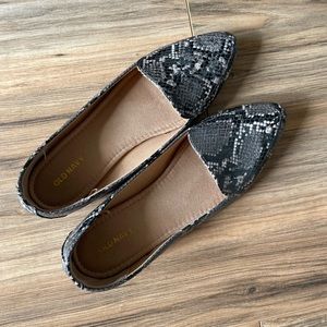 NWOT Old Navy Loafers